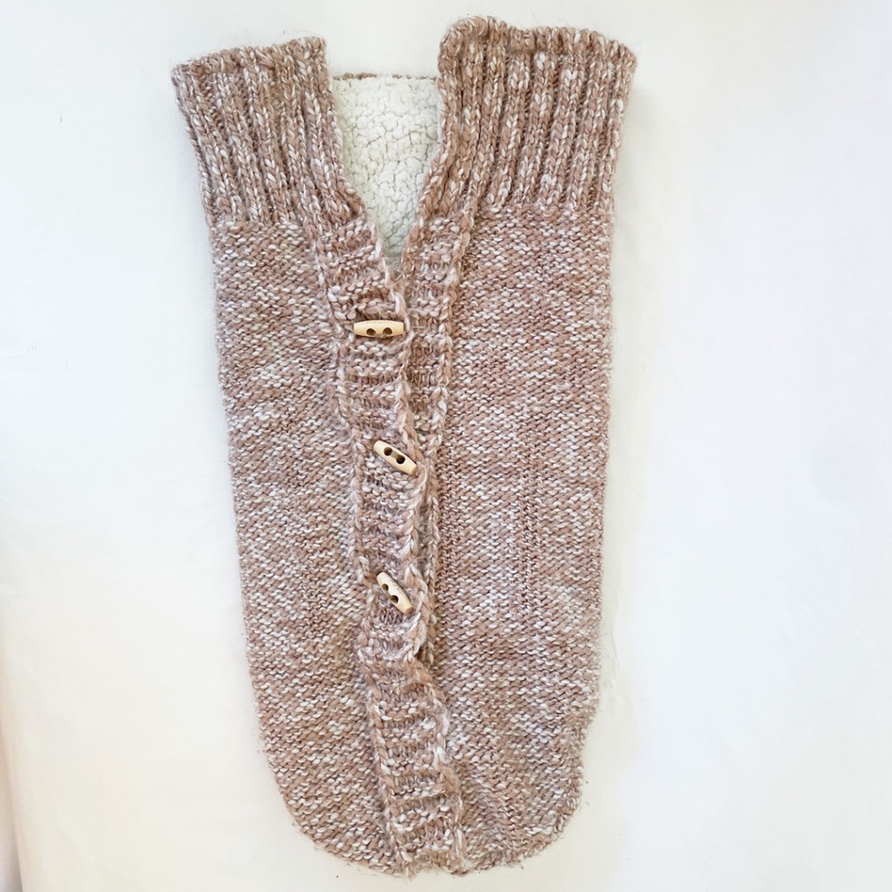 NYGB Cozy Sleeper with Wood Buttons